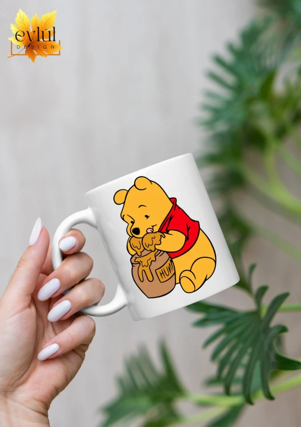 Winnie the Pooh Temalı Sevimli Eğlenceli Özel Tasarım Baskılı Kupa Bardak Hediye Bardak ürün görseli