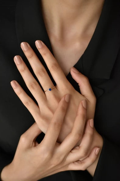 ÇG Yzk420 Lacivert Taşlı Minimal Altın Yüzük - 3