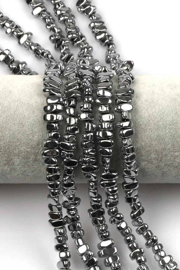 Gümüş Gri Renkli Hematit Dizi 4 x 8 mm Kırık Model Kesim ürün görseli