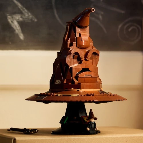 LEGO Harry Potter 76429 Konuşan Seçmen Şapka (561 Parça) - 6