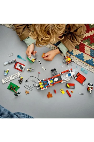 LEGO City 60374 İtfaiye Komuta Kamyonu (502 Parça) - 2