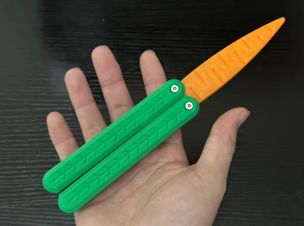 Stres Bıçağı Yetişkenlere ve Gençlere Uygun El Oyuncağı Kelebek Havuç Bıçak ürün görseli 1