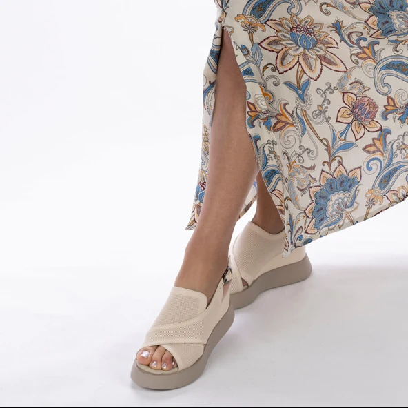 TwoEgoist Kadın Hakiki Deri Günlük Dolgu Topuklu Şık Sandalet - 12