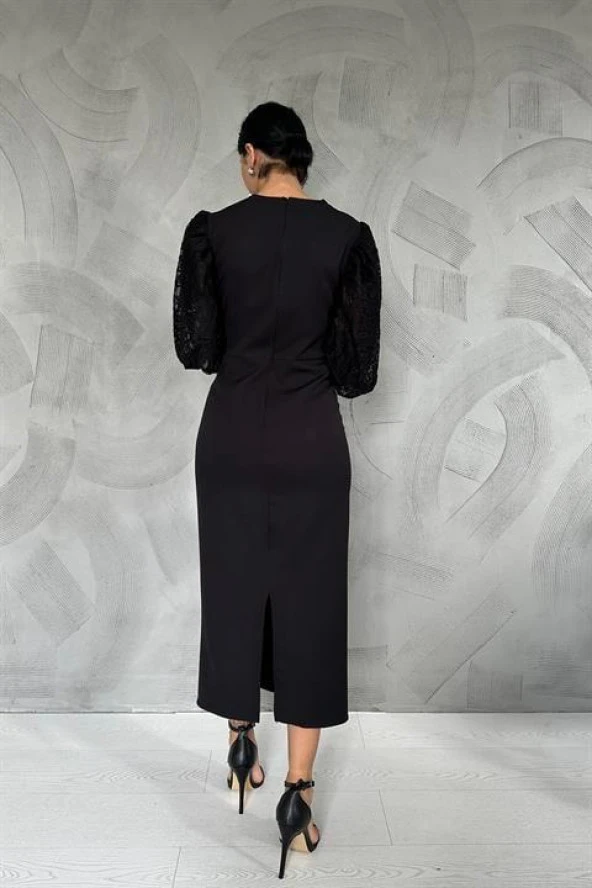 Kolları Dantelli İnci Detaylı Elbise - Siyah-Beyaz - Resim 4