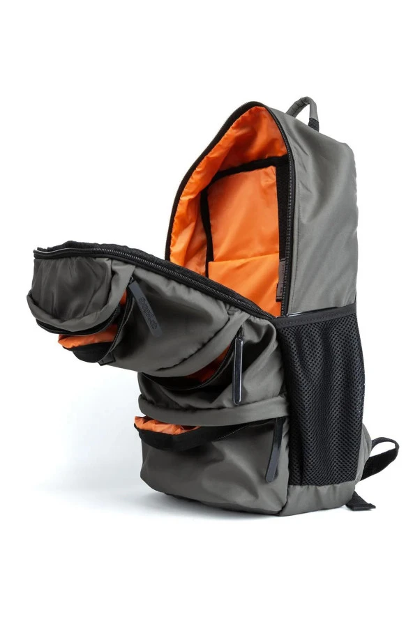 Laptop Bölmeli Çok Gözlü Astarlı Sırt Çantası: Hem Rahat Hem Şık Haki - Resim 7