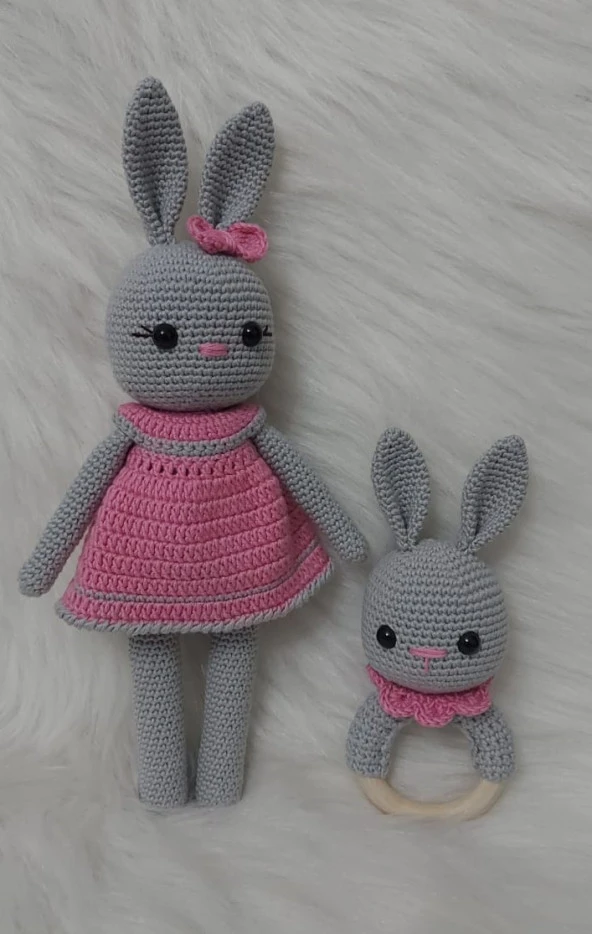 Gri Şeker Tavşan ve Çıngırak Amigurumi Organik Oyuncak