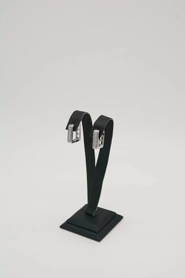 Zirkon Taşlı Kare Gümüş Renk Çelik Küpe - 3