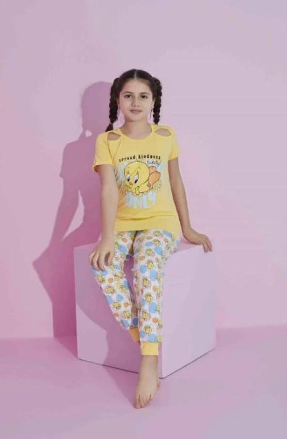 Kız Çocuk Yatan Tweety Kısa Kol Pijama Takımı 2604