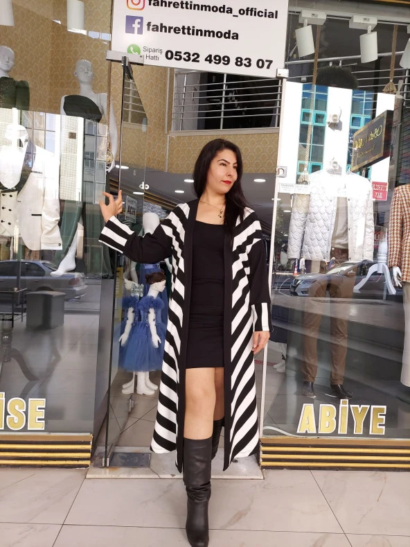 39401 Siyah Beyaz Şeritli Uzun Hırka - 2