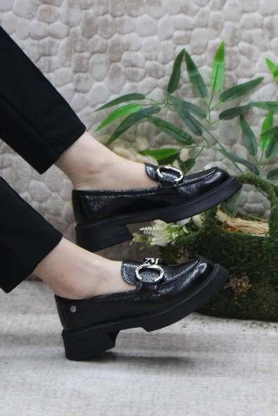 Fort 1007 Açma Toka Detaylı Rahat Loafer Kadın Ayakkabı - Resim 5