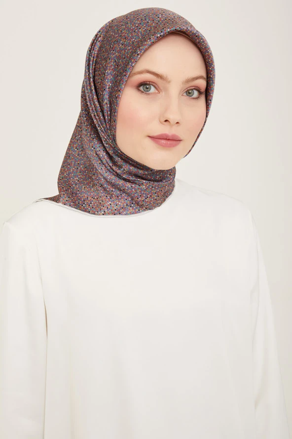 2024 eşarp