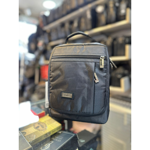 TRG POLO SU GEÇİRMEZ KETEN KUMAŞ EL ÇANTASI ürün görseli 1