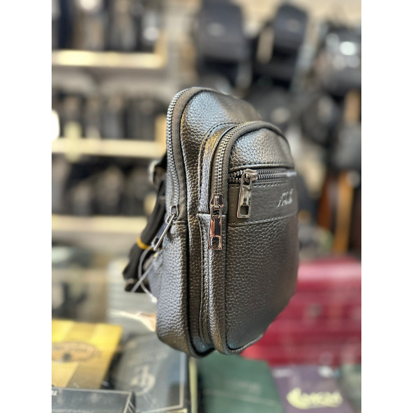 SİYAH SUNİ DERİ ÇAPRAZ BEL ÇANTASI - Resim 3