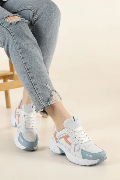 Lambırlent 7450 Rahat Anatomik Yüksek Taban Kadın Spor Ayakkabı ürün görseli 1