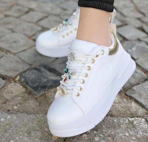 Kadın Kalın Taban Beyaz Ultra Rahat Taşlı Taş Detaylı Kadın Sneaker