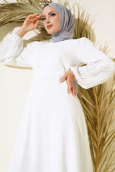 Kolu Taşlı Kuşaklı Elbise Ekru - 2