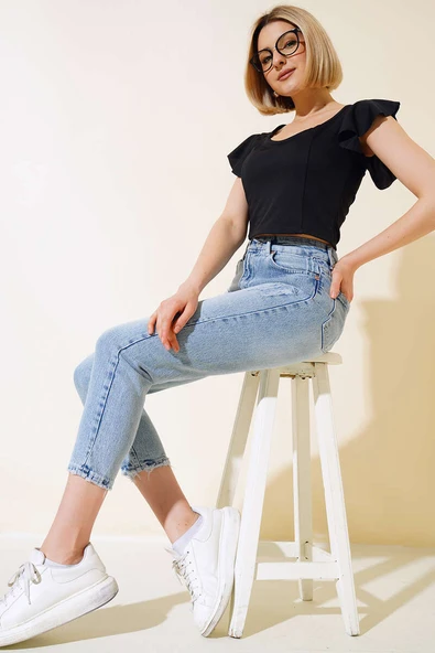 Geniş Yaka Bluz Siyah - Resim 2