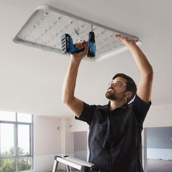 Bosch Professional GSR 185-Li 2.0 Ah + 3.0 Ah Çift Akülü Vidalama Makinesi Ve Ph2/25 Bits Uç - 2