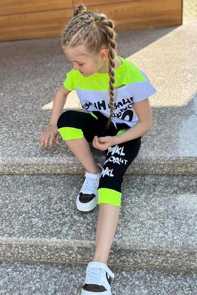 Kız Çocuk Yazı Baskılı Neon Sarı Kapri Şortlu Takım - Resim 4