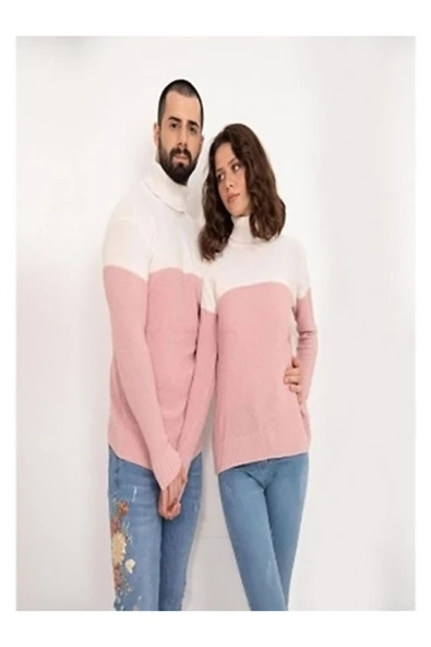 Sevgili Çift Kombini Boğazlı Kazak Krem ürün görseli