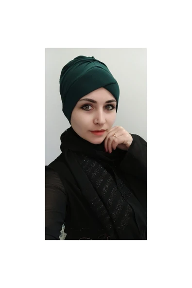 Kadın Yeşil Tesettür Çapraz Bone ürün görseli