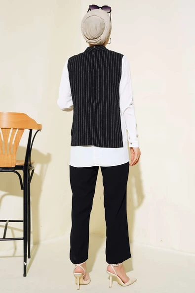 Yanları Aksesuarlı Çizgili Takım Siyah - Resim 3