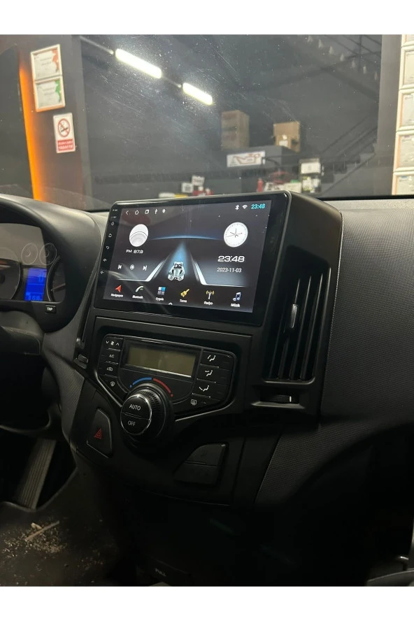 Hyundai i30 Çerçeveli(Dijital Klimalı) Android 12 Multimedya Carplay 2GB RAM+32GB HDD Navigasyon Ekran