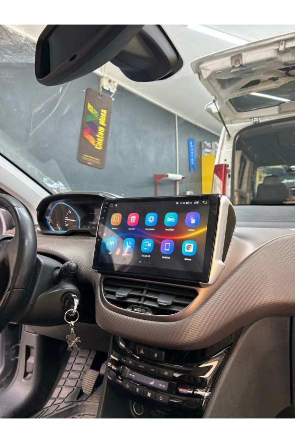 Peugeot 208 Çerçeveli Android 12 Multimedya Carplay 2GB RAM+32GB HDD Navigasyon Ekran