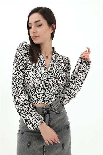 Zebra Desen Düğme Detaylı Bluz - Siyah - Resim 2