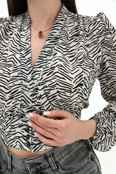 Zebra Desen Düğme Detaylı Bluz - Siyah - Resim 5