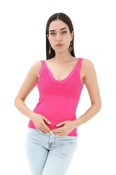 V Yaka Atlet - Fuşya ürün görseli 1