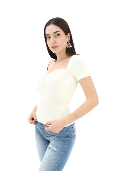 Prenses Yaka Kısa Kollu Triko  Kazak - Ekru - Resim 2