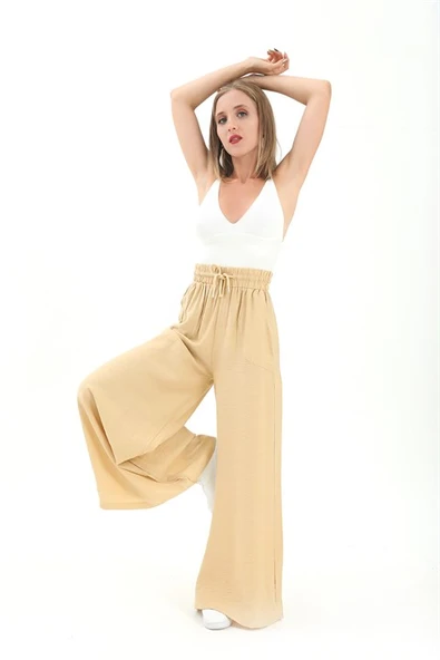 Geniş Kemerli Bol Paça Düz Keten Kadın Pantolon - Krem ürün görseli 1