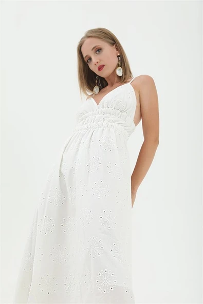 Beli Lastikli Astarlı Sırt Dekolte Brode Elbise - Beyaz - Resim 2