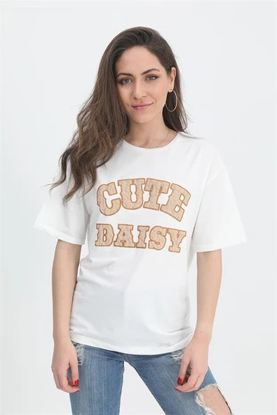 T-shirt Kabartma Baskı Bisiklet Yaka - Bej ürün görseli 1