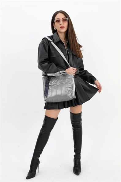 Kabartmalı Fermuarlı Aksesuarlı Omuz Çantası - Antrasit ürün görseli 1