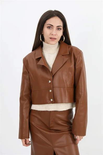 Kruvaze Yaka Vatkalı Düğmeli Kısa Deri Ceket - Taba ürün görseli