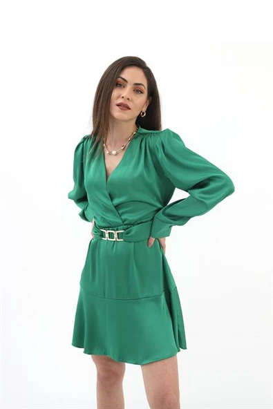 Kruvaze Yaka Metal Tokalı Saten Elbise - Yeşil - Resim 5