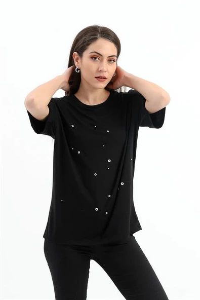 Bisiklet Yaka Halka Ve Boncuk Detaylı T-shirt - Siyah ürün görseli 1