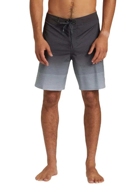 Quiksilver AQYBS03651 Surfsilk Massive 18 Erkek Boardshort