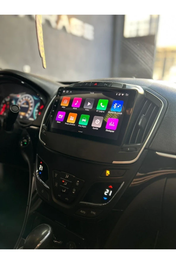 Opel Insignia Çerçeveli Android 12 Multimedya Carplay 4GB RAM+64GB HDD Navigasyon Ekran