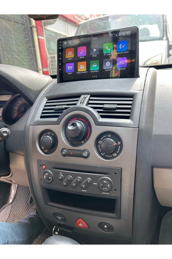 Renault Megane 2 Çerçeveli Android 12 Multimedya Carplay 4GB RAM+64GB HDD Navigasyon Ekran