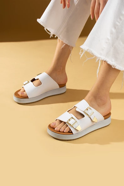 Pembe Potin Çift Gold Tokalı Comfort Taban Kadın Terlik 70-0232-24