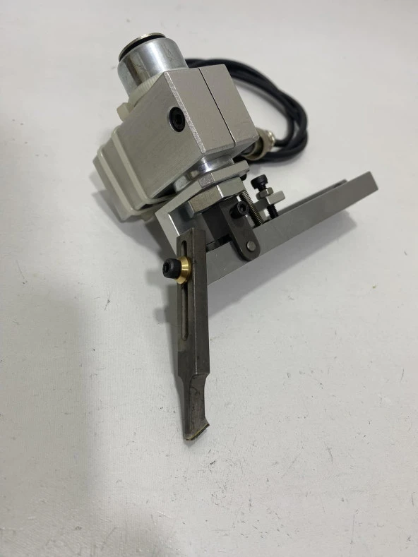 Müller MBJ3 Jakarlı Dokuma Makinesi Switch 2.El - Resim 3