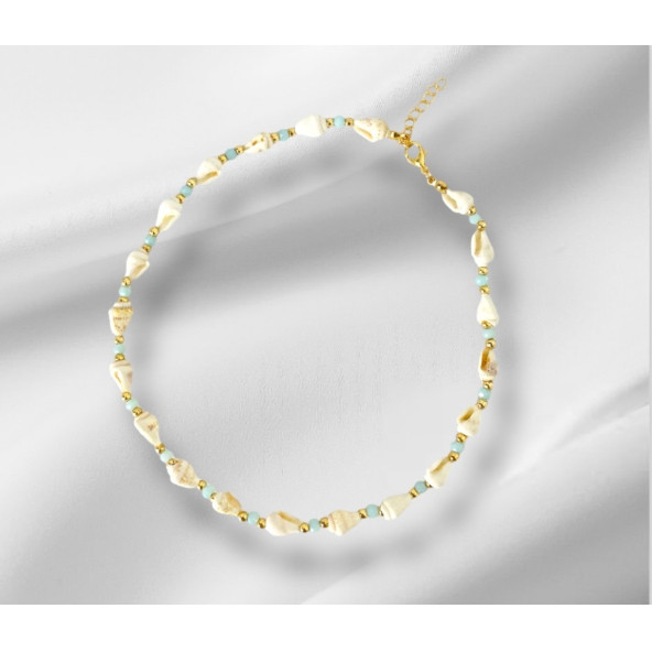 Kadın Doğal Deniz Kabuğu Figürlü Kolye