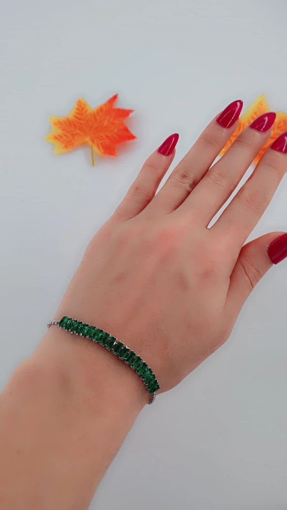 Kadın Yeşil Zirkon Taşlı Çelik Bileklik - Resim 4