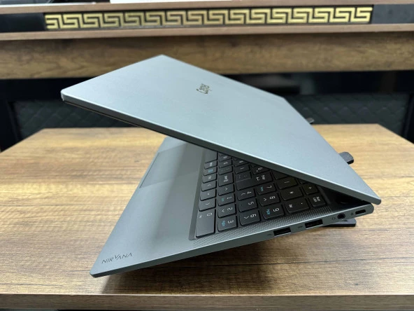 Casper Nirvana X600.1235-8V00X-G-F Intel Core i5 1235U 8GB 500GB SSD Iris Xe Freedos 15.6" FHD - 7