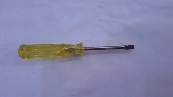 DÜZ TORNAVİDA SARI 5x60 ( HON ) ürün görseli 1