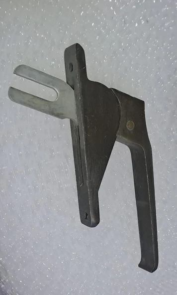 ALÜMİNYUM KAPI / PENCERE KOLU ESKİ TİP - BRONZ - 1
