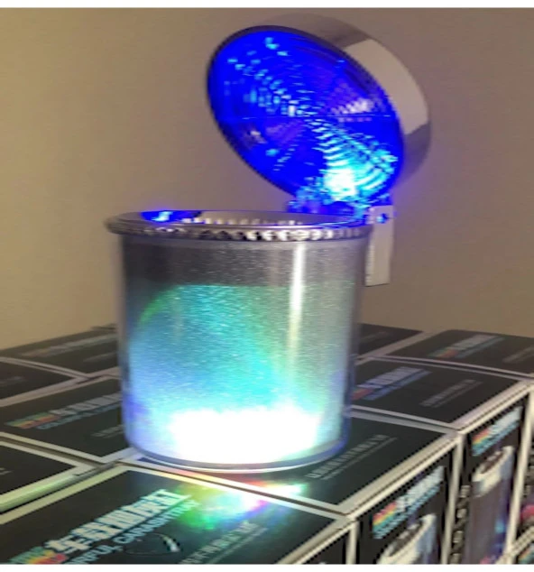 Led Işıklı Küllük Ev Ofis Araç Rgb Kokusuz Küllük - 2